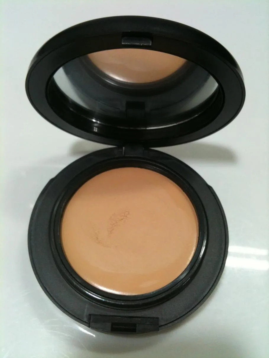 Mac Mineralize Foundtion Compact